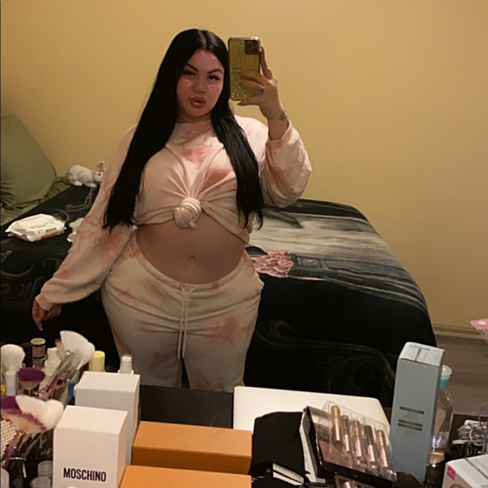 Meet your Posher, Nicole